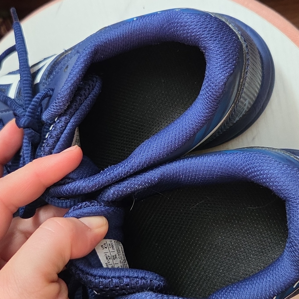 Asics Kids Gel Game Navy and Blue Sneakers size 4.5 - Picture 6 of 7